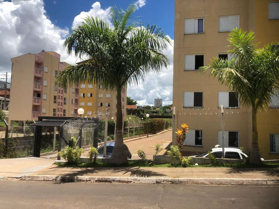 Apartamento Climatizado Marília エクステリア 写真